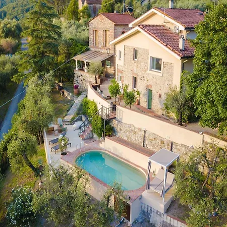 Attractive In Villa *