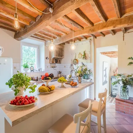 Attractive In Villa Monsummano Terme